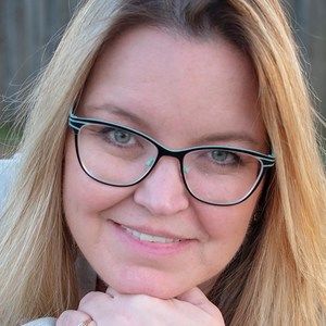 Meet your Posher, Tracy